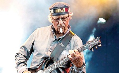 Martin Barre