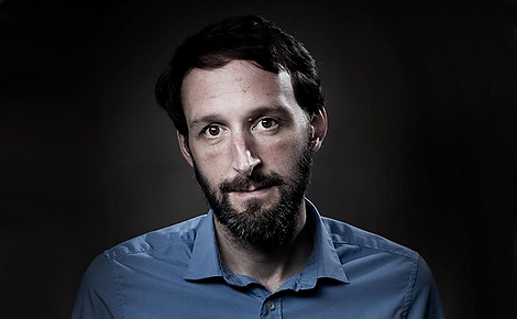 Alasdair Roberts